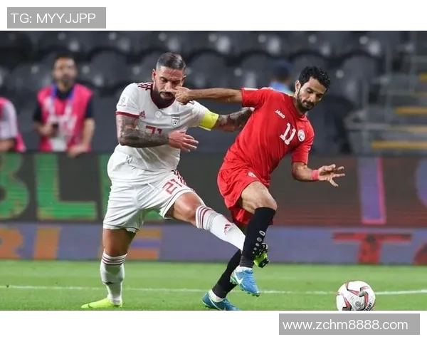 足球明星激情四射大力踢球瞬间精彩图片集锦展现运动魅力与风采