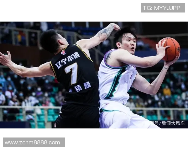 重庆篮球队以53分领跑全国锦标赛积分榜展现强劲实力 重庆篮球队以53分领跑全国锦标赛积分榜展现强劲实力